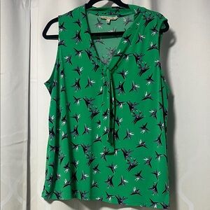 Green Floral Sleeveless Blouse